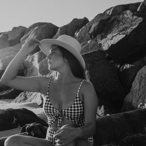 Meet your Posher, Gabriela